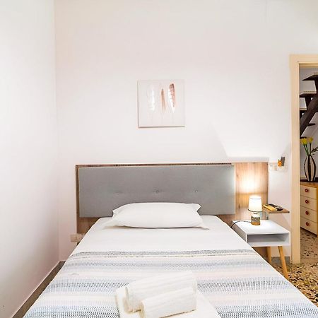 Hotiday Room Collection - Ortigia Opera Сиракузы Экстерьер фото