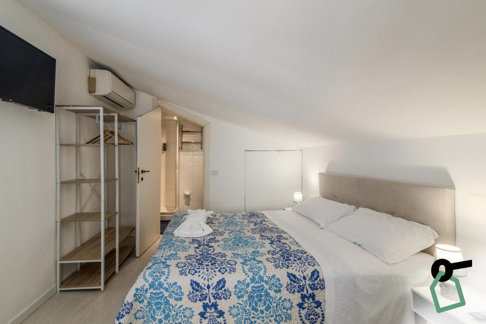 Hotiday Room Collection - Ortigia Opera Сиракузы Экстерьер фото